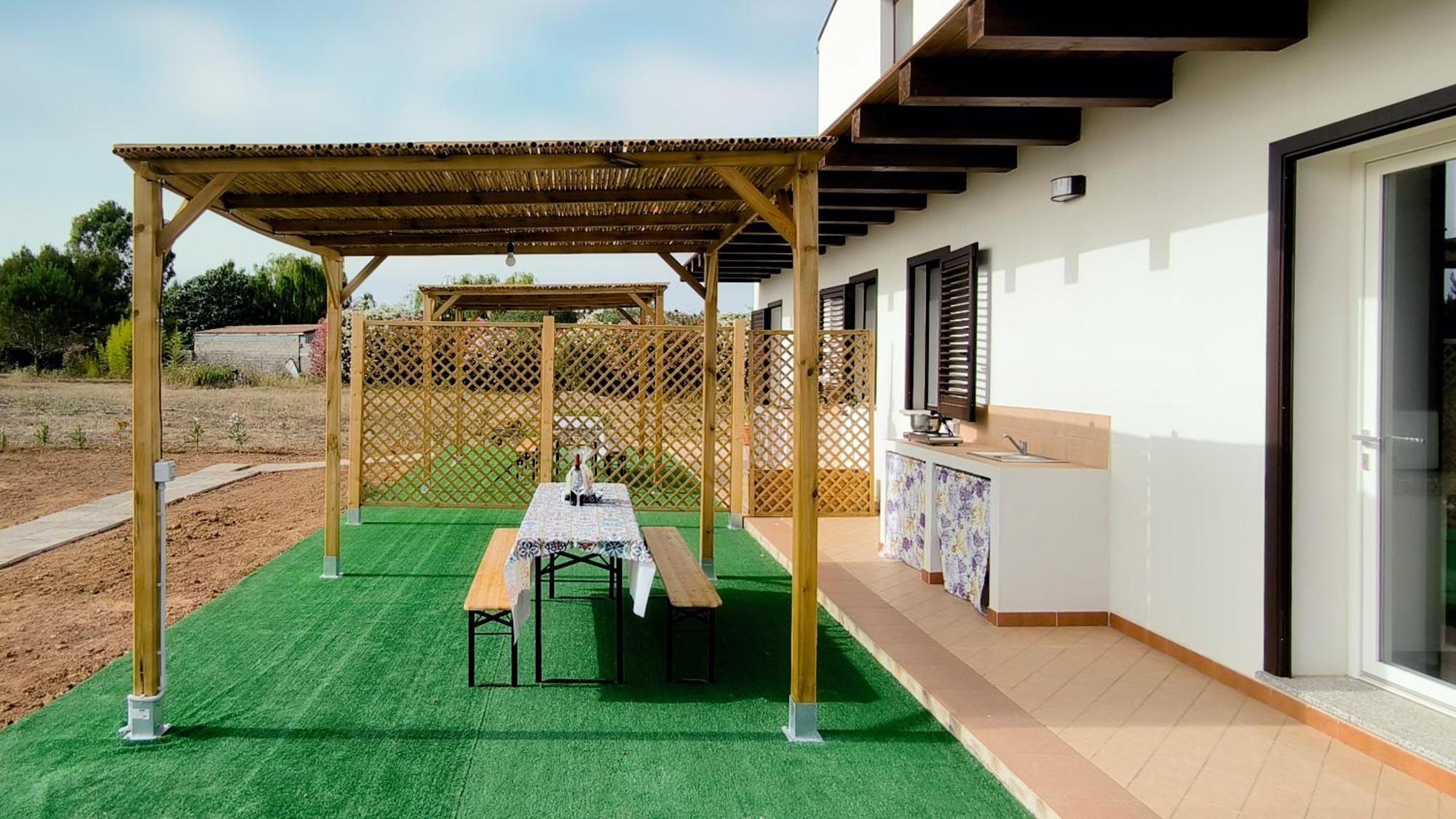 Guesthouse I Tramonti Olmedo Exterior photo