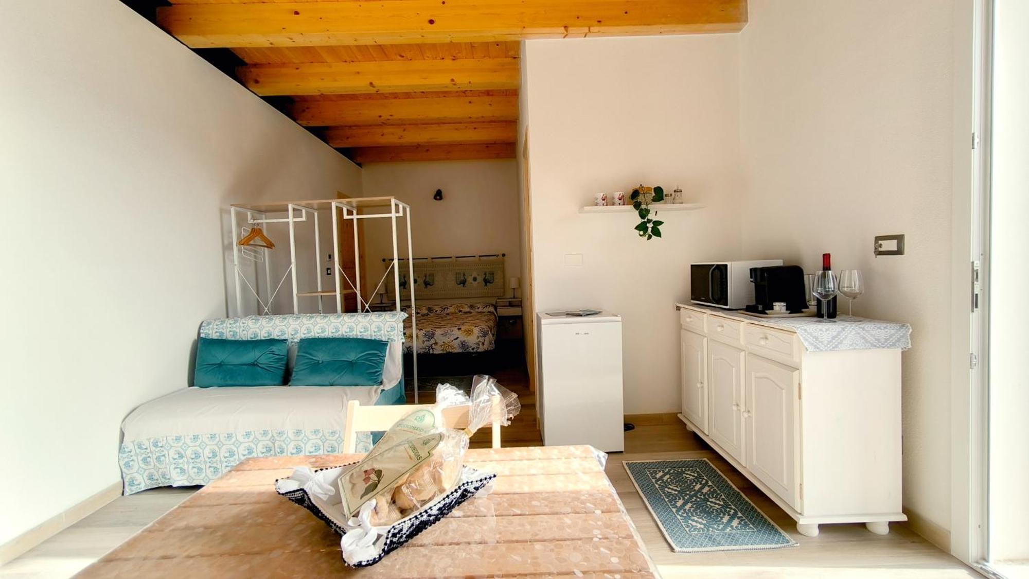 Guesthouse I Tramonti Olmedo Exterior photo